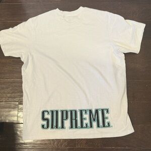 Supreme Contrast Appliqué S/S Top